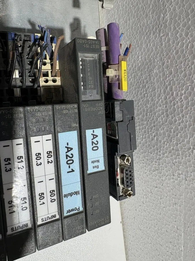 Модуль ввода-вывода 1x Siemens SIMATIC ET 200S IM151-1 + PM-E + 2x DO Station (1 — фото лота 2