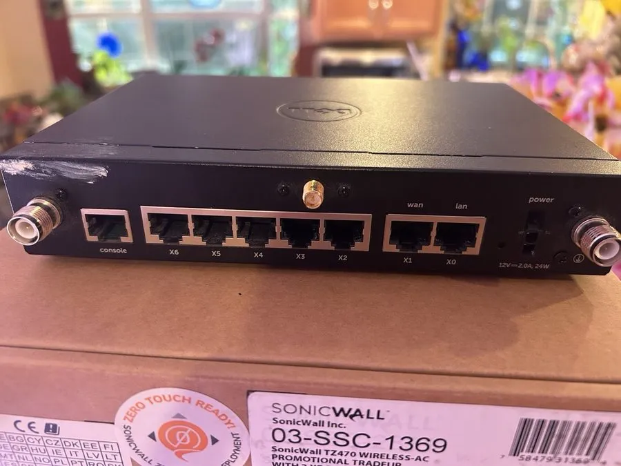 Межсетевой экран Dell SonicWall TZ400 Wireless Firewalls APL28-0B5 with Cables