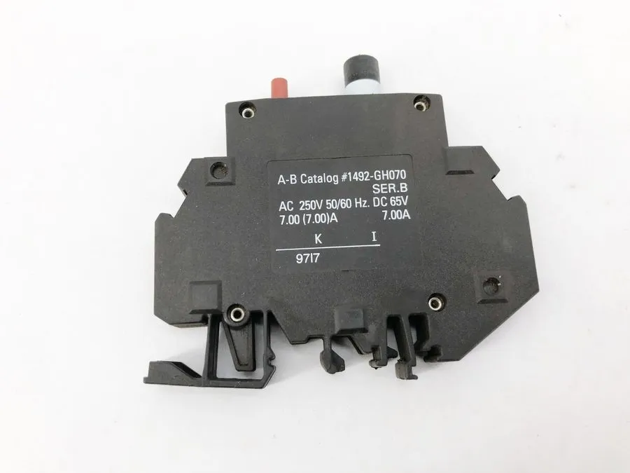 Автоматический выключатель Allen-Bradley 1492-GH070 Ser. B Circuit Breaker 7A 25