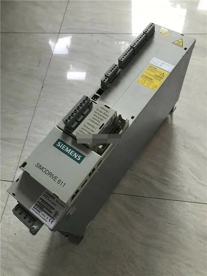Сервоусилитель Siemens 6SN1145-1AA01-0AA1 SIMODRIVE 611 UI Infeed Module 10/25kW