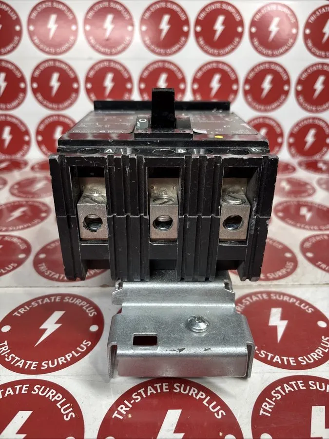 Автоматический выключатель Square D Circuit Breaker FH36060 60A 3 Pole 25kA @ 48