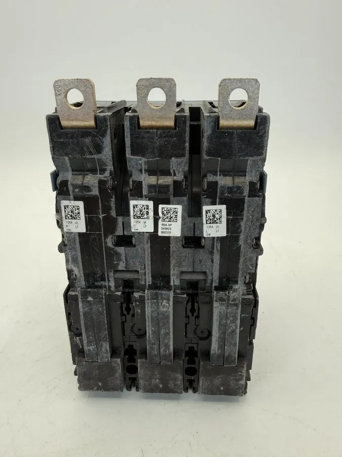 Автоматический выключатель Siemens 3VA4150-6ED34-0AA0 Circuit Breaker 3P/50A /48 — фото лота 2