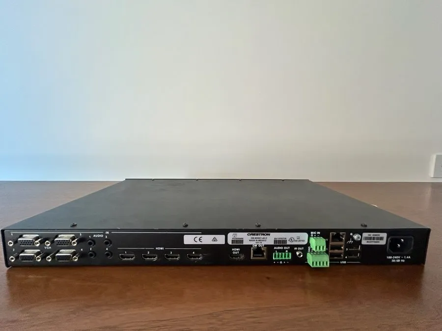 Видеокоммутатор Crestron DM-MD8X1-4K-C 4K Scaling Auto-Switcher Media Distributi — фото лота 1
