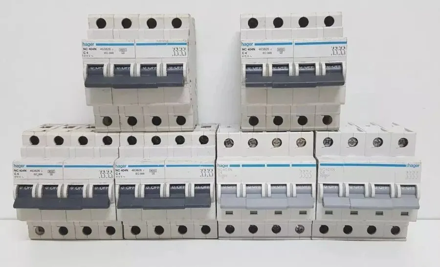 Автоматический выключатель HAGER NC 404N C4AMPS MINIAUTRE CIRCUIT BREAKER 4 POLE