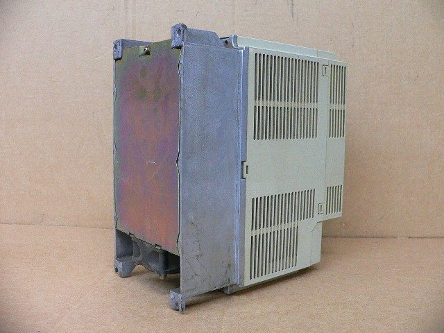 Сервопривод Yaskawa Electric Sgdb-20Adg Servopack Servo Drive