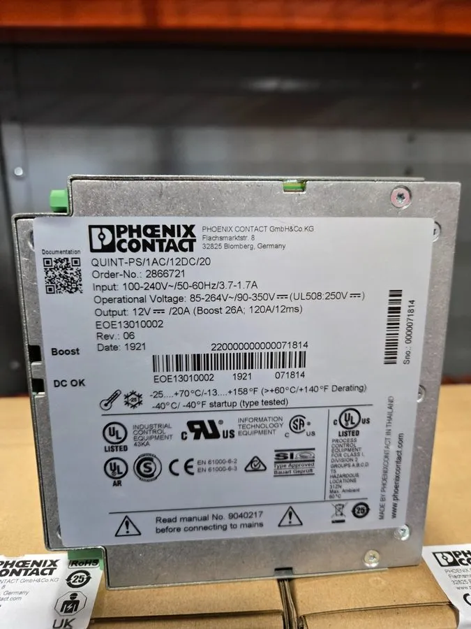 Блок питания 2866721 Quint-Ps/1AC/12DC/20 12VDC 20A Power Supply Unit