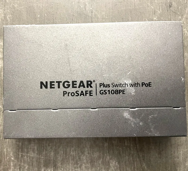 Коммутатор NETGEAR PROSAFE GS108PE V3 8-PORT GIGABIT MANAGED POE SWITCH