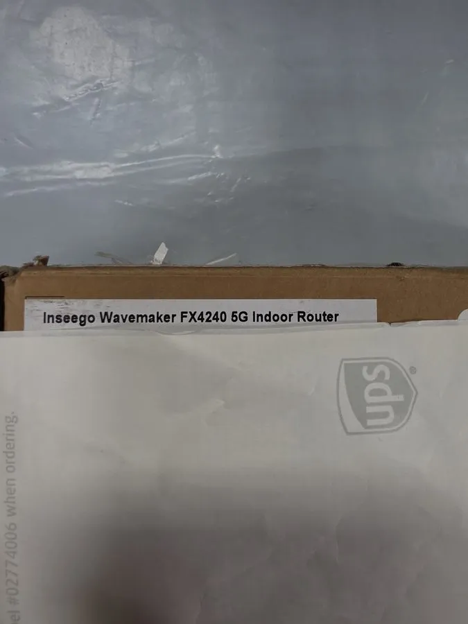 Маршрутизатор Inseego Wavemaker FX4240 5G Indoor Cellular Router Wi-Fi 7 AT&T — фото лота 1