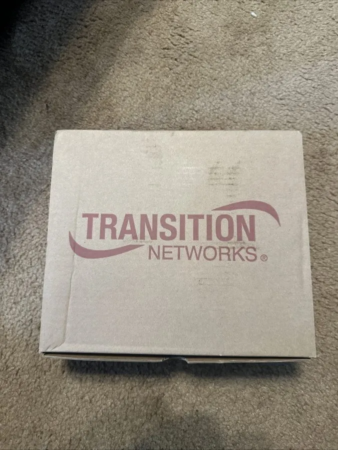 Медиаконвертер Transition Networks SGPAT1013-105 Transceiver/Media Converter