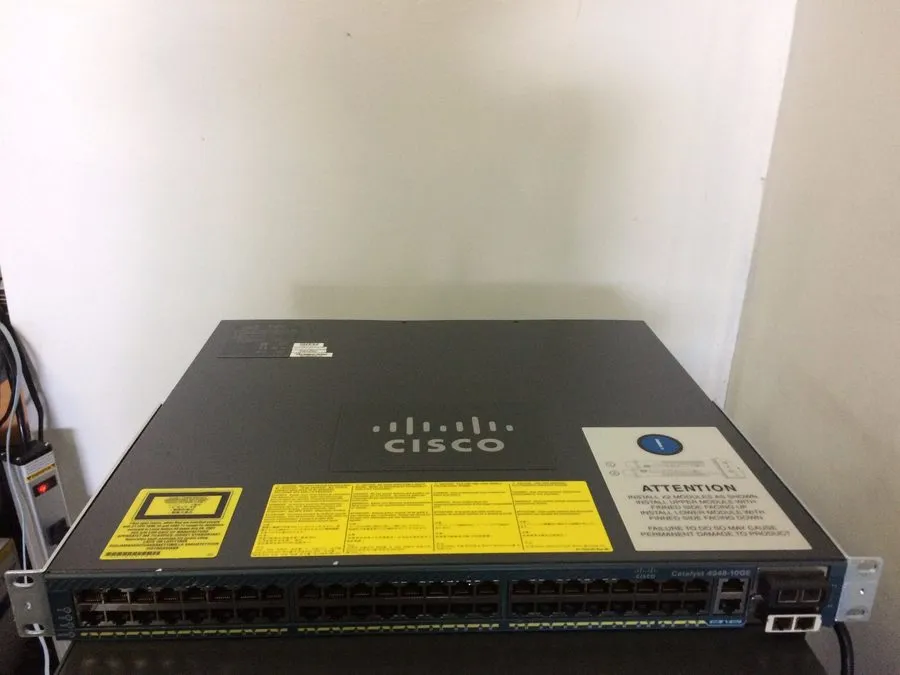 Коммутатор CISCO WS-C4948-10GE 48-Port Gigabit Layer 3 Switch entservices-15.0-i