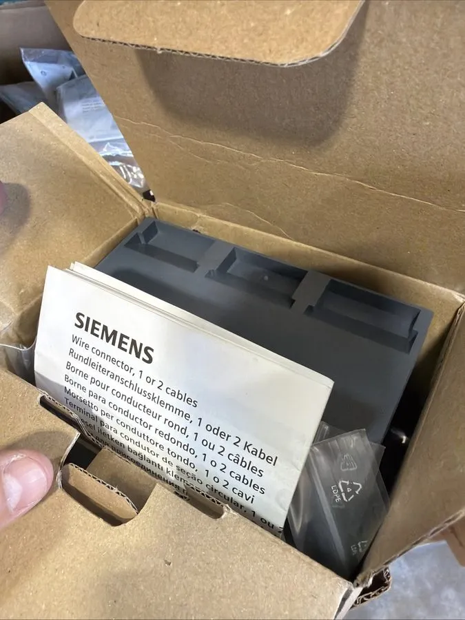 Автоматический выключатель SIEMENS 3VA9373-0JJ24 400A Circuit breaker