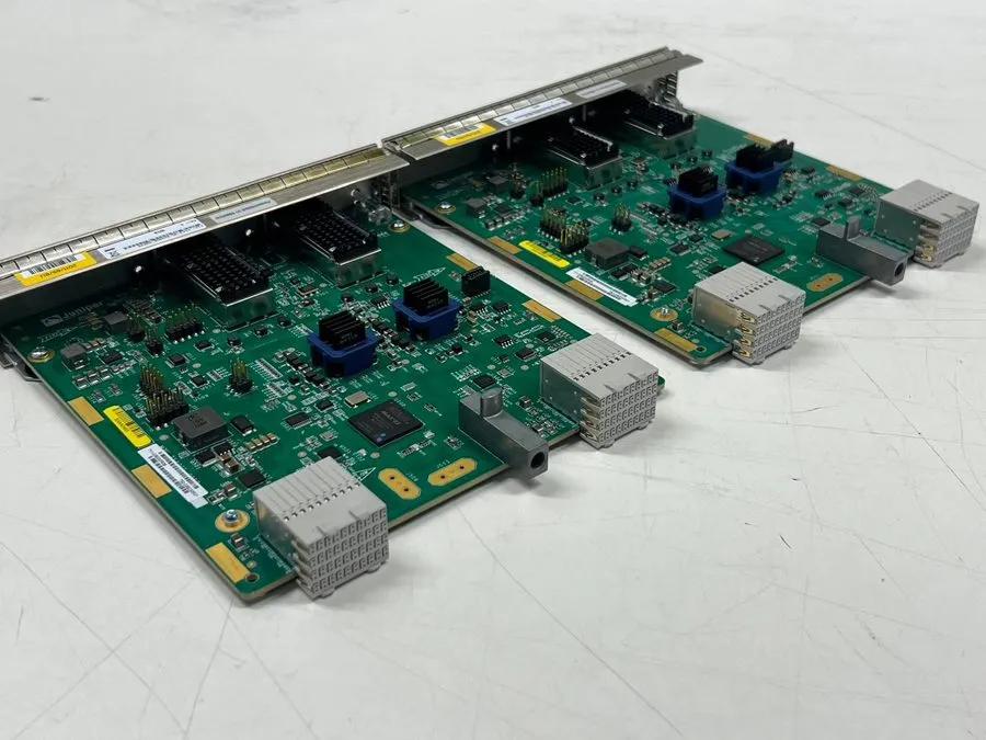 Маршрутизатор MIC3-3D-2X40GE-QSFPP