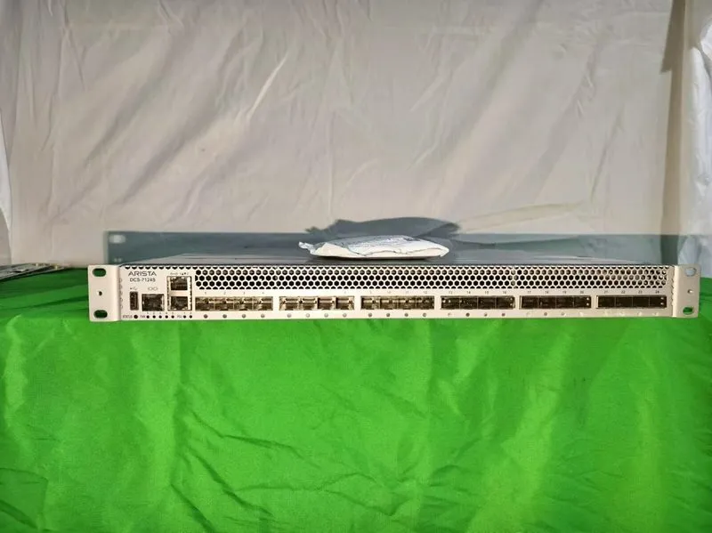 Коммутатор Arista DCS-7124S 24 Port 10 GbE Managed Switch Rack-Mountable