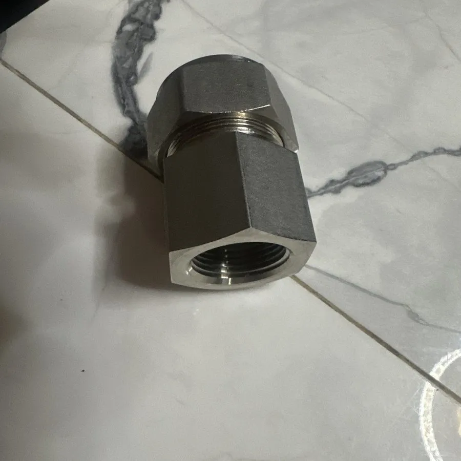 Фитинг Swagelok SS-1610-7-12 Stainless Steel Swagelok Tube Fitting FNSP — фото лота 2