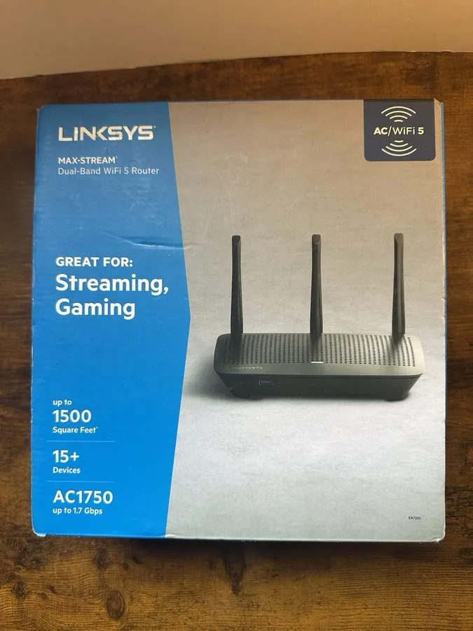 Маршрутизатор Linksys MAX-STREAM AC1750 Dual-Band WiFi 5 Router 15+ Devices With
