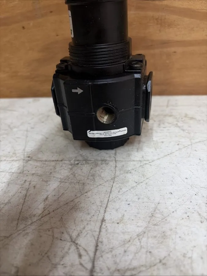 Трубопроводная арматура Speedaire 4Zm22A Air Pressure Regulator 1/2" NPT 220CFM