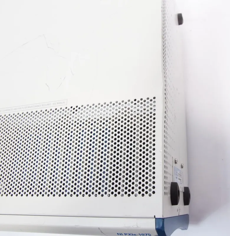Шасси National Instruments PXIe1075 Up to 4 GB/s PXI Chassis