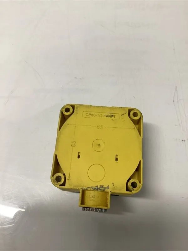 Датчик приближения Turck Proximity Sensor Switch Ni75U-CP80-AP6X2/S10 L-848 — фото лота 1