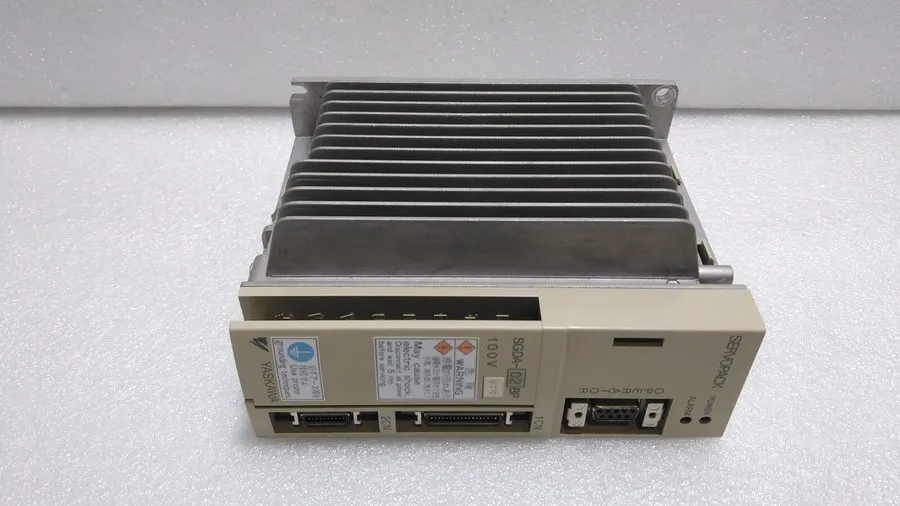 Сервопривод YASKAWA SGDA-02BPY79 Servopack