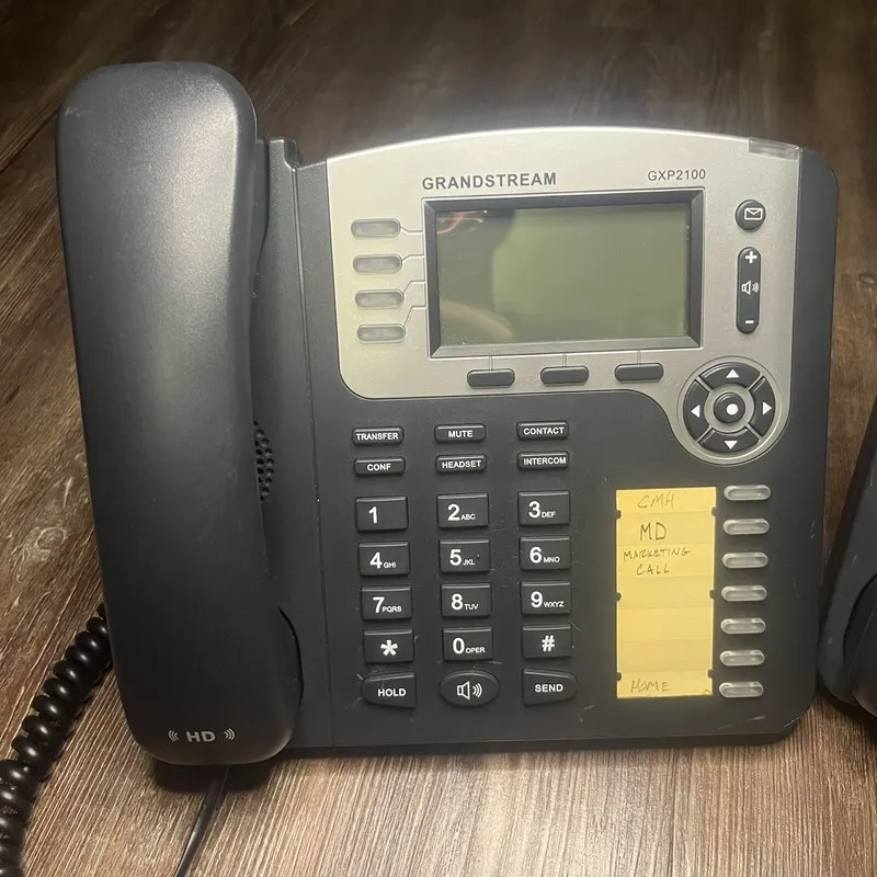 IP-телефон Grandstream GXP2100 HD Voice, 4 Line, PoE Business Office Display IP 