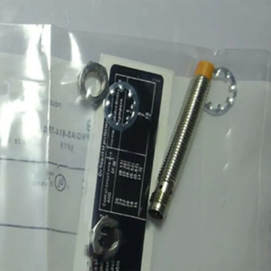 Датчик приближения IX5030 Proximity Switch Sensor — фото лота 1