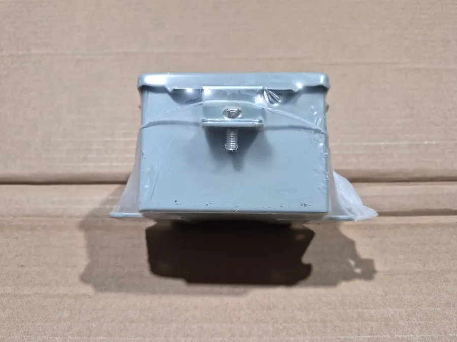 Монтажный шкаф Hoffman Enclosure, A404CH Junction Box
