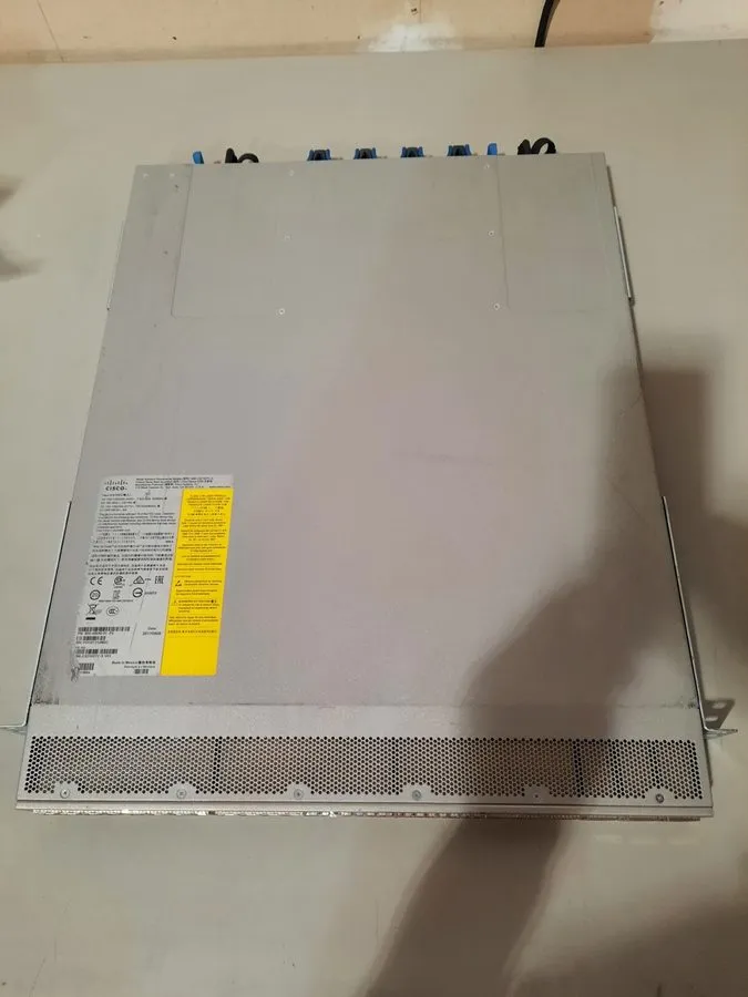 Коммутатор Cisco Nexus 9200 N9K-C92160YC-X 48p 1/10G/25G SFP+ 4p 100G QSFP28