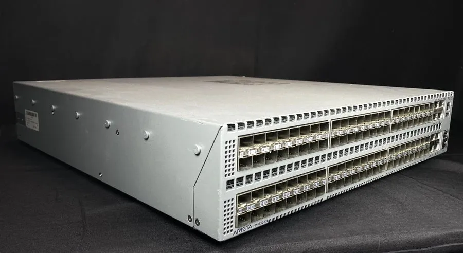 Коммутатор Arista DCS-7050SX2-128-R 96 Port SFP 10G 8 QSFP 40G B-F Air Network S