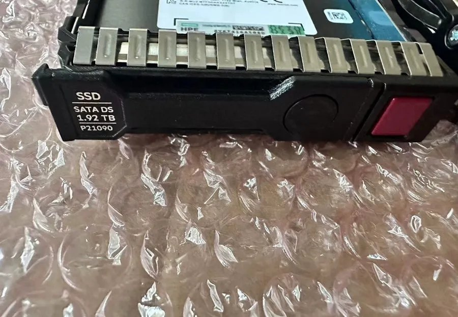 Сервер HPE/Samsung 2.5" 1.92TB SATA 6G G10 Server SSD Replace P19951-B21 P21090- — фото лота 2