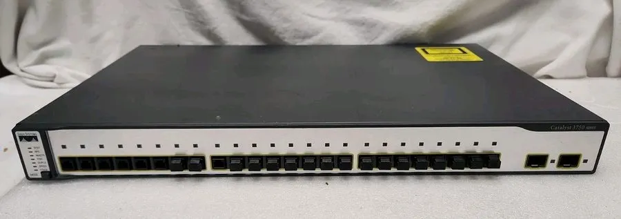 Коммутатор Cisco Catalyst WS-C3750-24FS-S Managed Switch 24 Ports — фото лота 1