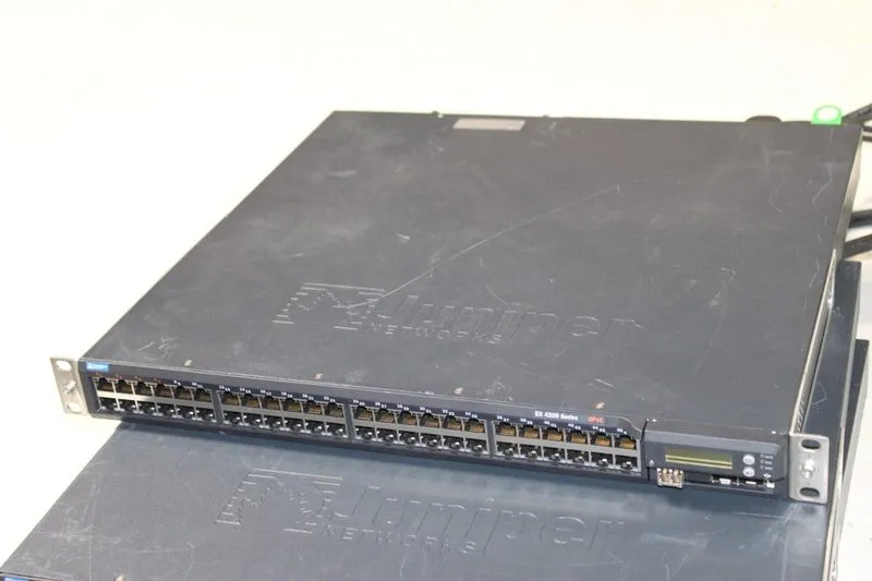 Коммутатор Juniper EX4200-48P 48-Port 1000Mbps 2X XFP 10GbE PoE 930W L3 1U Rack  — фото лота 1