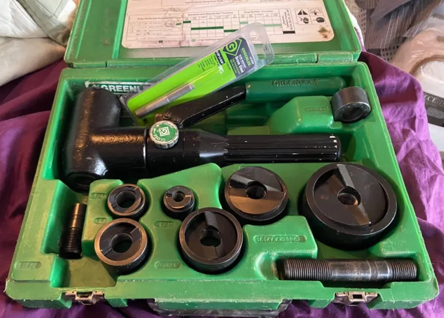 Электрооборудование GREENLEE 7906SB Quick Draw 90 Hydraulic Punch driverKIT 1/2  — фото лота 2