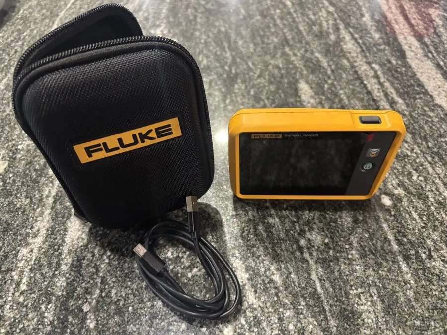 Оптико-электронная система FLUKE PTi120 Compact Pocket Thermal Imaging Camera In