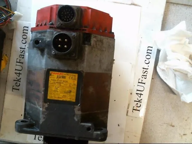 Серводвигатель FANUC α12/3000 AC Servo Motor 2.8kW 155V 12Nm 3000RPM A06B-0143-B