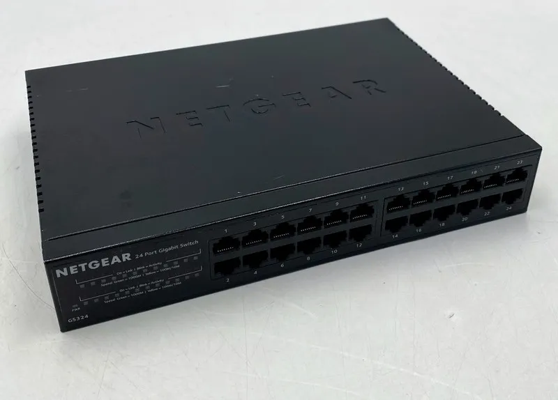 Коммутатор NETGEAR GS324 24-Port Gigabit Ethernet Unmanaged Switch Black