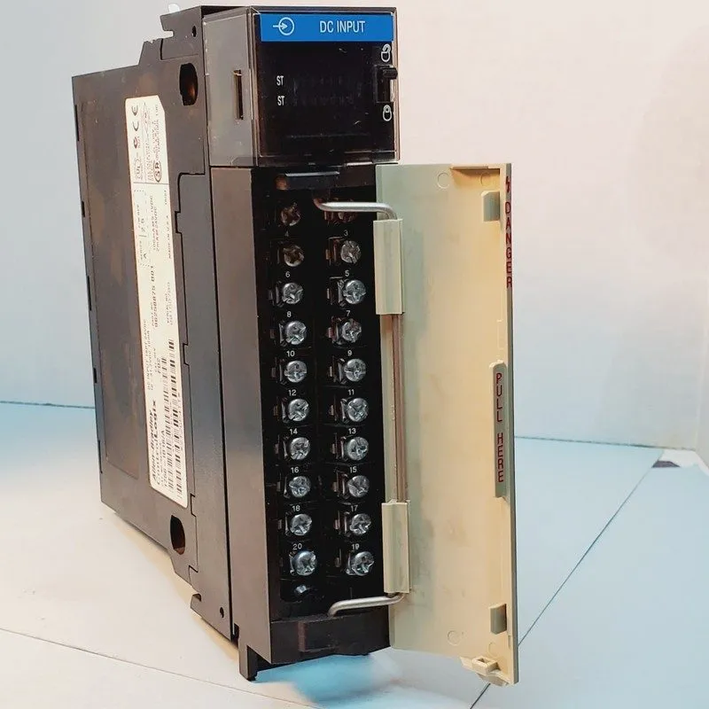 Модуль ввода-вывода Allen-Bradley Digital PLC ControlLogix 1756-IB16/A DC Input 