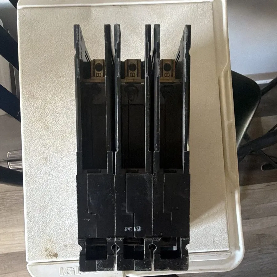 Автоматический выключатель Siemens HED63B020 I-T-E Sentron Series Circuit Breake — фото лота 2