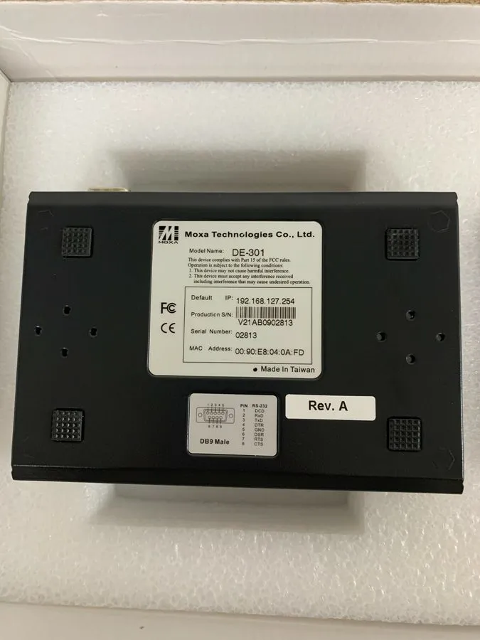 IIoT-устройство MOXA DE-301 NPort RS-232 Serial Device Server Lite(No Charger) D