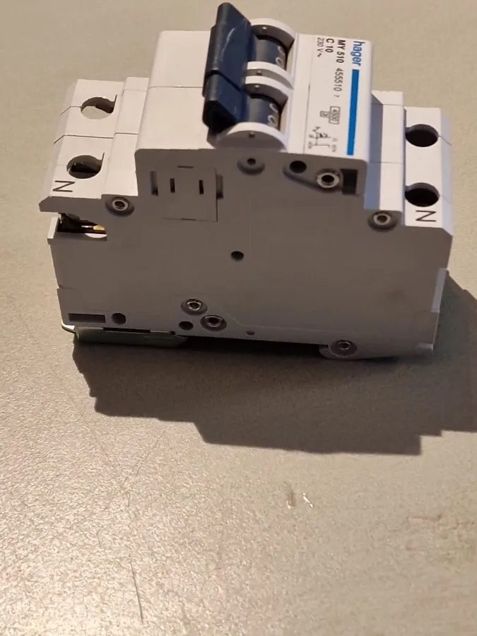 Автоматический выключатель Automatic Circuit Breaker 1P+N 4.5Ka C-10A 2M Hager M — фото лота 1