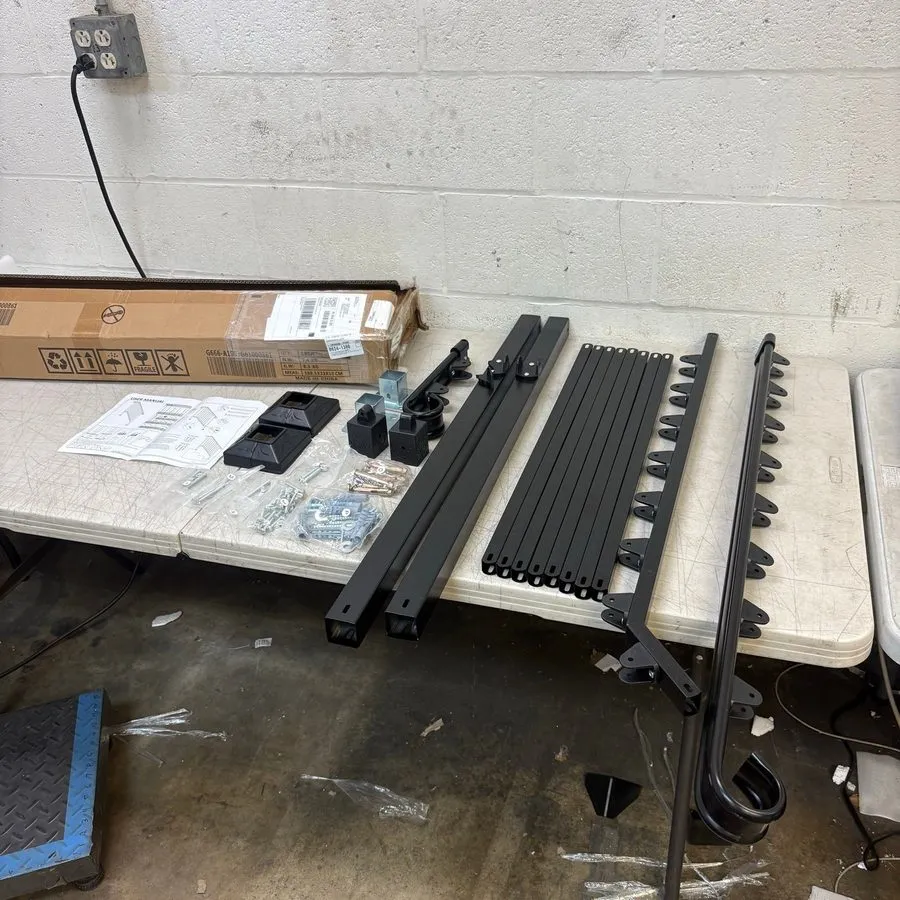 Комплектующее сервера Transitional Handrail Stair Railing для 4-Step, Iron Rail 