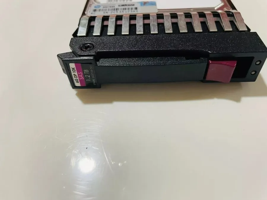 Жёсткий диск HP 1.2TB 10K 6G 2.5INCH DP ENT SAS HDD 693648-B21 WIPED
