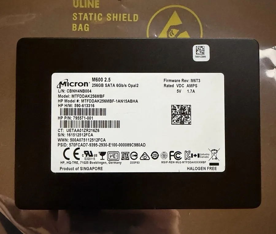 SSD-накопитель Micron 256GB 1100 SSD SATA 2.5" Solid State Drive MTFDDAK256MBF