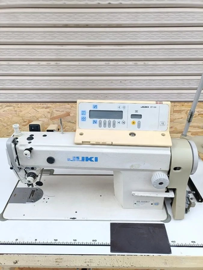 Оборудование рекламного производства Vintage JUKI DDL-5550 Industrial Lockstitch