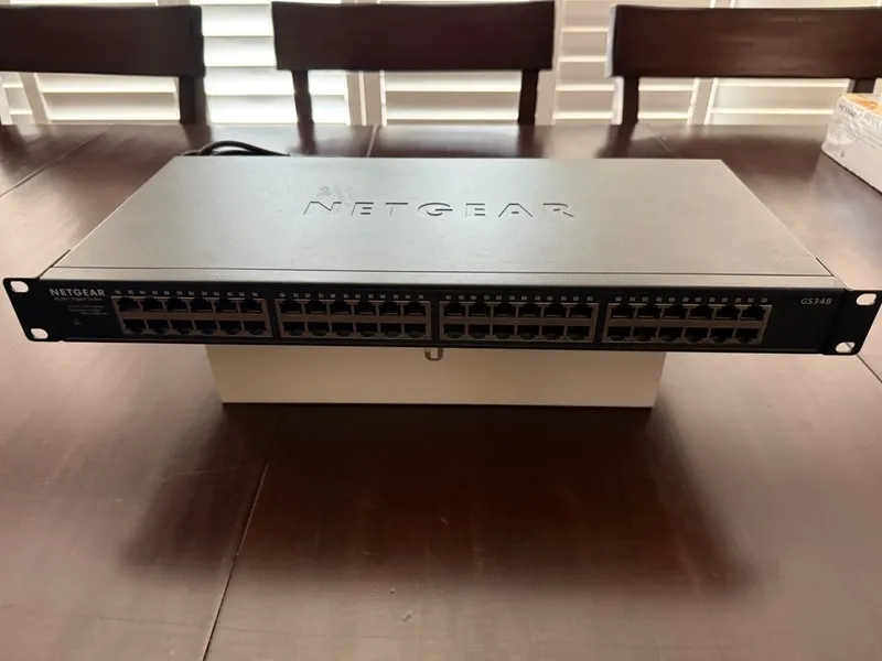 Коммутатор NETGEAR GS348 48-Port Gigabit Ethernet Unmanaged Rackmount Switch
