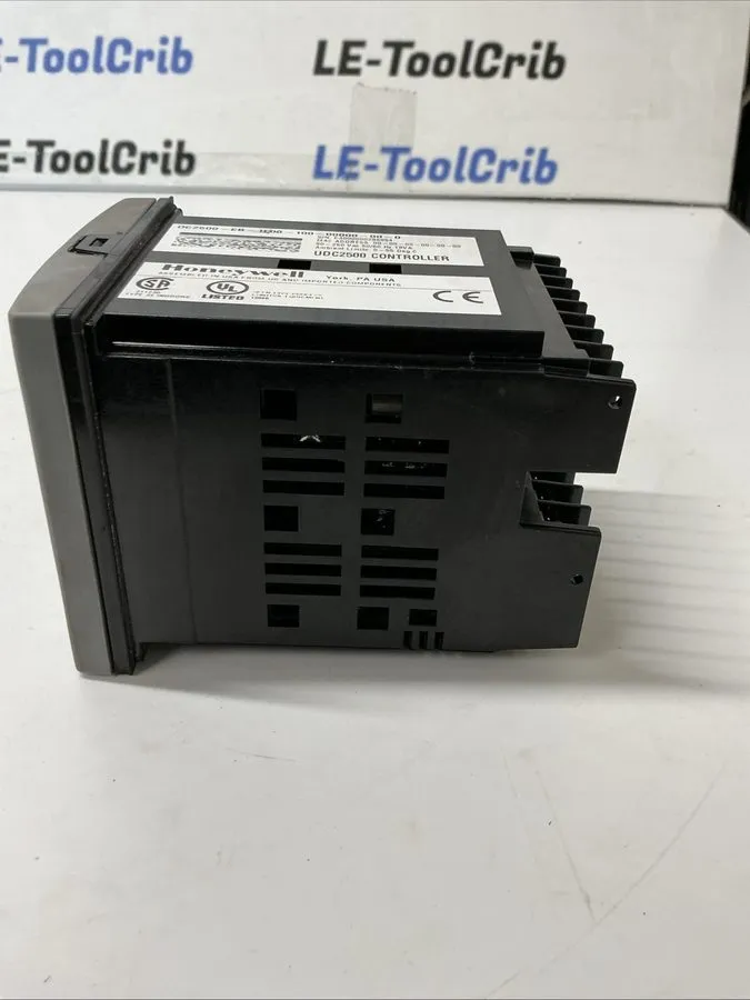 Датчик температуры Honeywell UDC2500 DC2500-EB-1L00-100-00000-00-0 Temperature C — фото лота 2