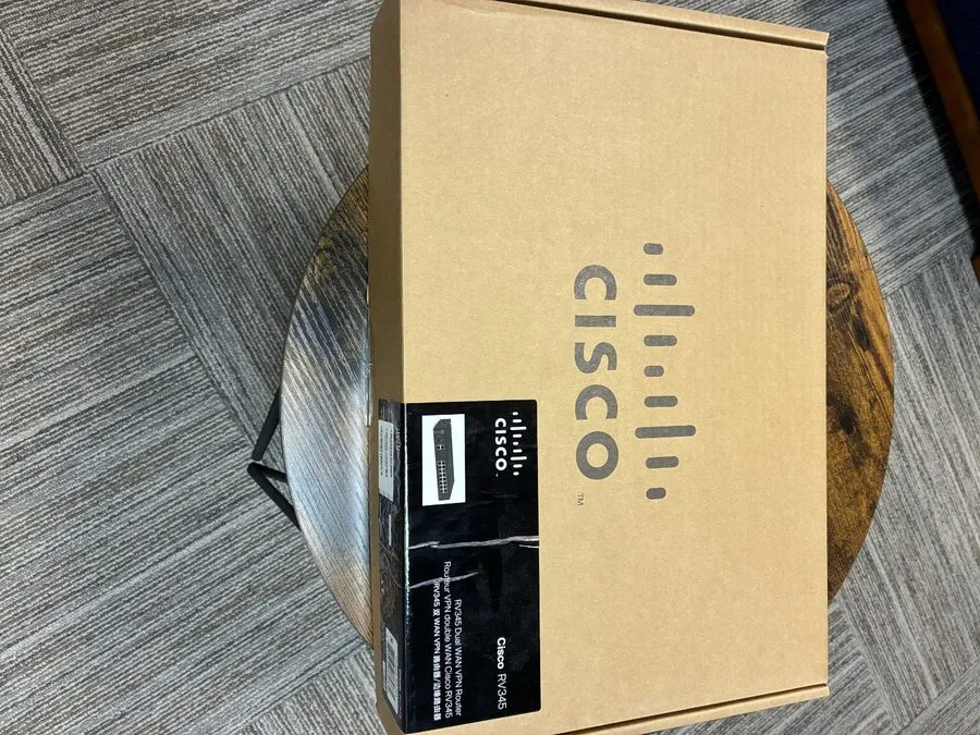 Маршрутизатор Cisco RV345 Dual WAN Gigabit VPN Router 16-Port Switch w/8 PoE+Por