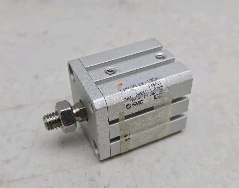Пневмоцилиндр SMC CDQSB20-10DM Compact Pneumatic Cylinders 20mm Bore 10mm Stroke