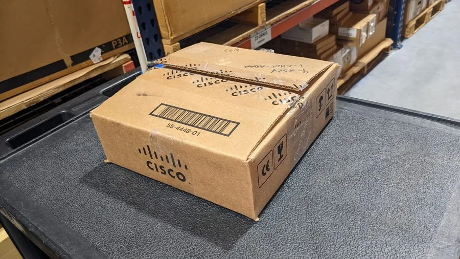 Точка доступа Wi-Fi Cisco AIR-CAP2702E-B-K9 USA STD 802.11ac CAP Access Point