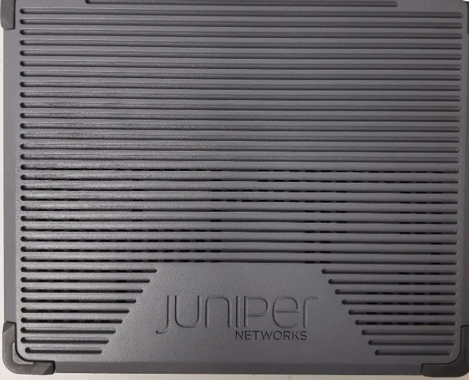 Коммутатор Juniper EX2300-C 12 Port Gigabit PoE+ Switch 124W PoE+ EX2300-C-12P