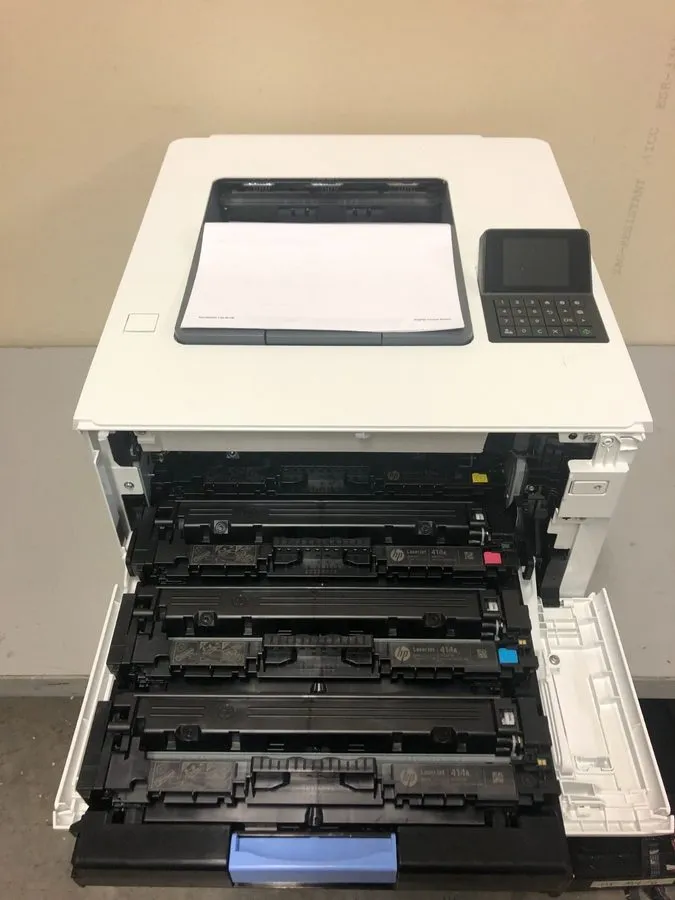 Лазерный принтер HP Color LaserJet Managed E45028 laser printer 432 Page count T — фото лота 1